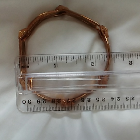 NWOT $10 gold toned bangles - Picture 7 of 7